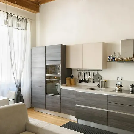 E Quindi Uscimmo A Riveder Le Stelle Apartment *