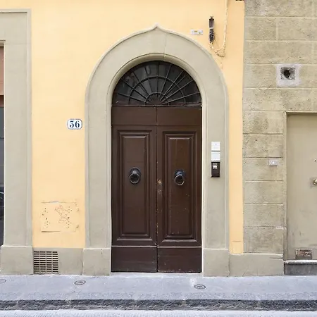 Apartment E Quindi Uscimmo A Riveder Le Stelle *