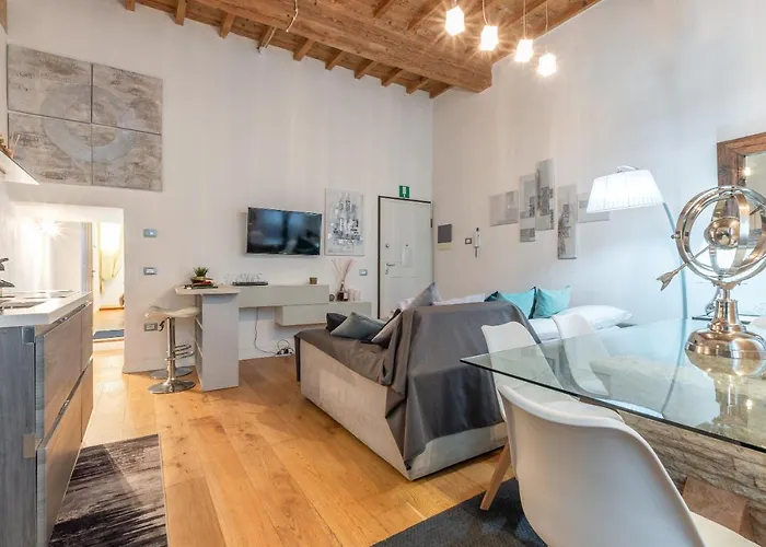E Quindi Uscimmo A Riveder Le Stelle Apartament Florencja