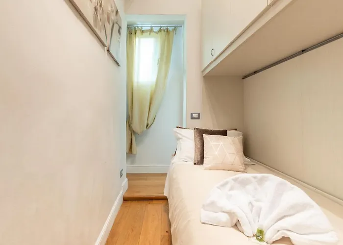 Apartament E Quindi Uscimmo A Riveder Le Stelle Florencja