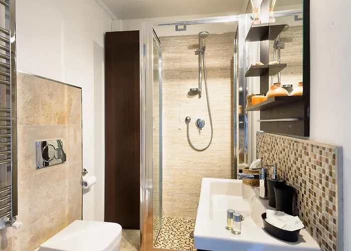 E Quindi Uscimmo A Riveder Le Stelle Apartament *